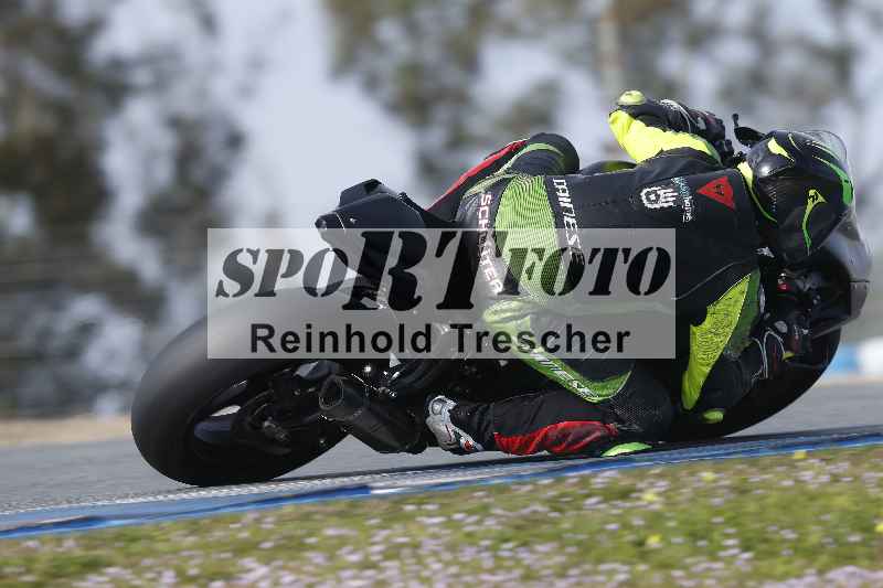 /Archiv-2024/02 29.01.-02.02.2024 Moto Center Thun Jerez/Gruppe schwarz-black/backside